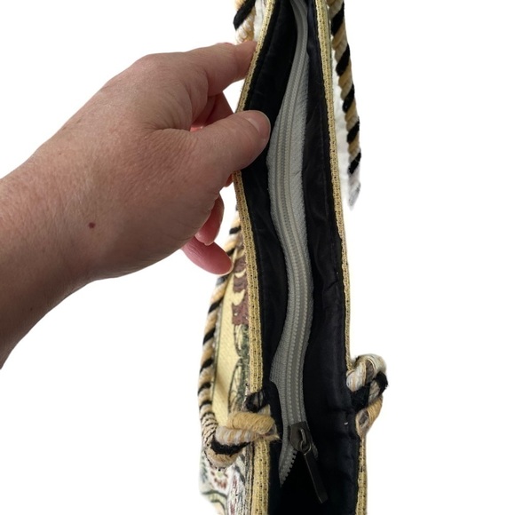 Hand bag with Terra cotta horses - Picture 3 of 5